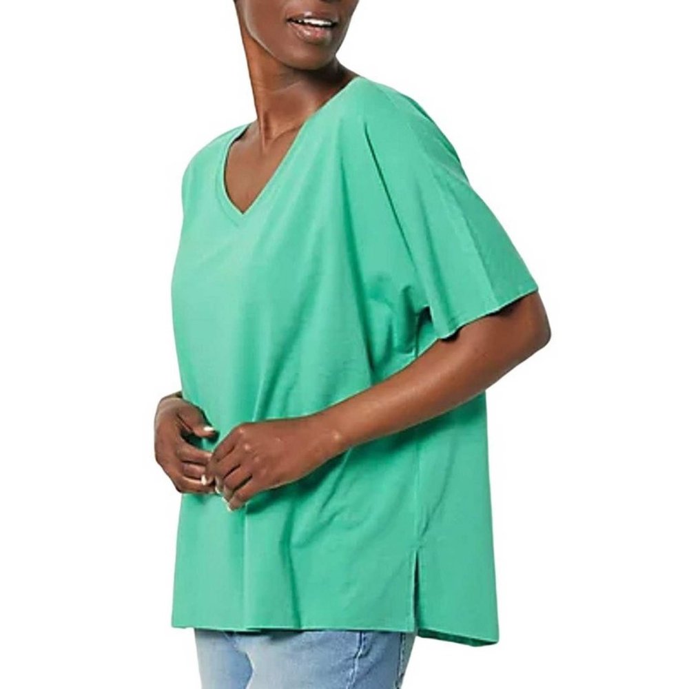 Girl With Curves V-Neck Knit Boyfriend Tee X LARGE (2001)